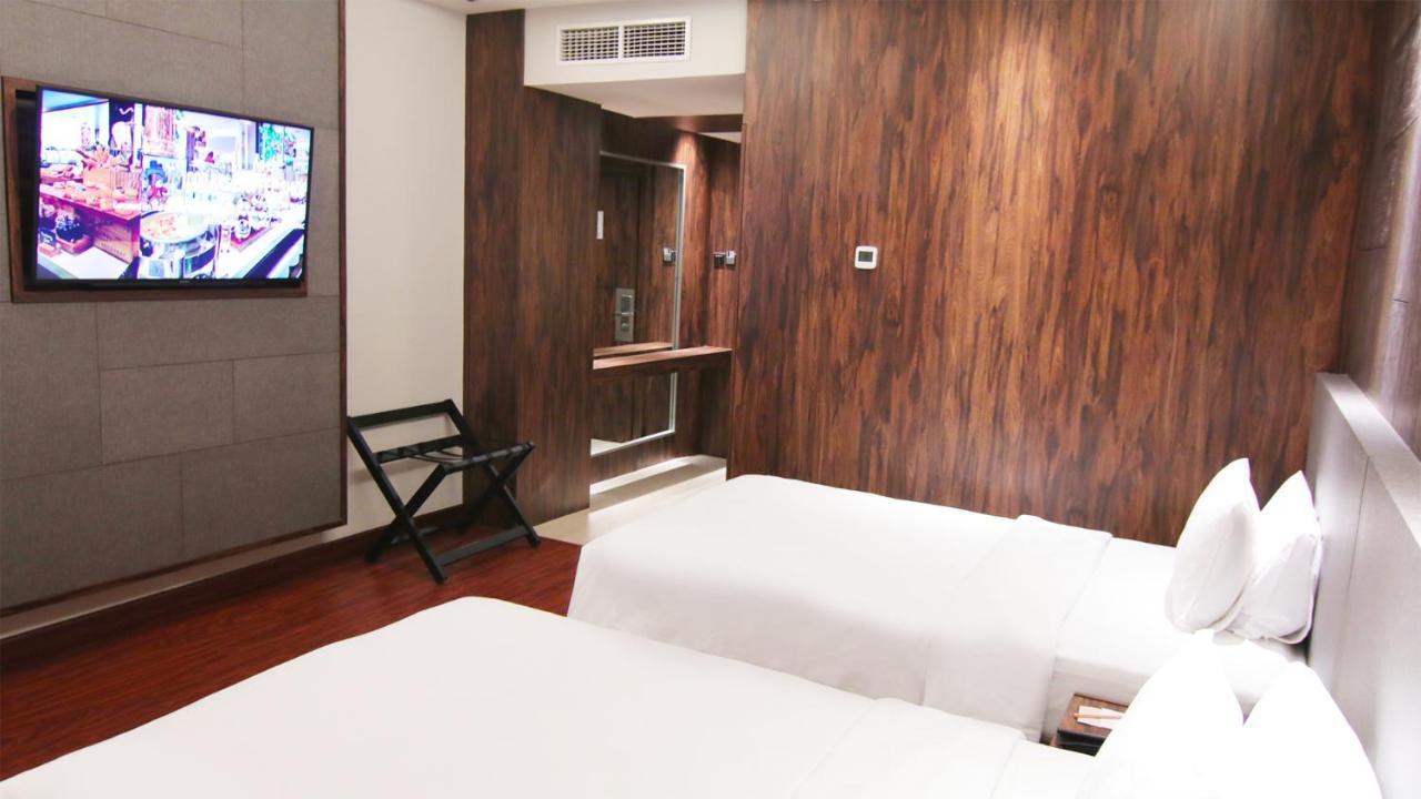 Superior Twin Room,1455100495:JPEG